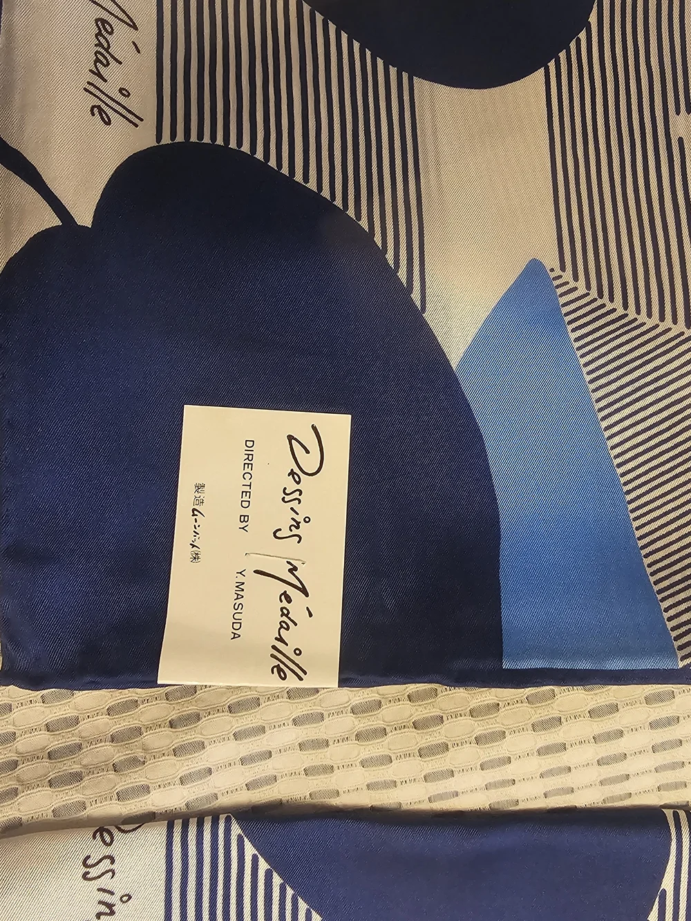 NWT 2PC Vintage Dessins Medaille Y Masuda Silk Scarves Moonbat